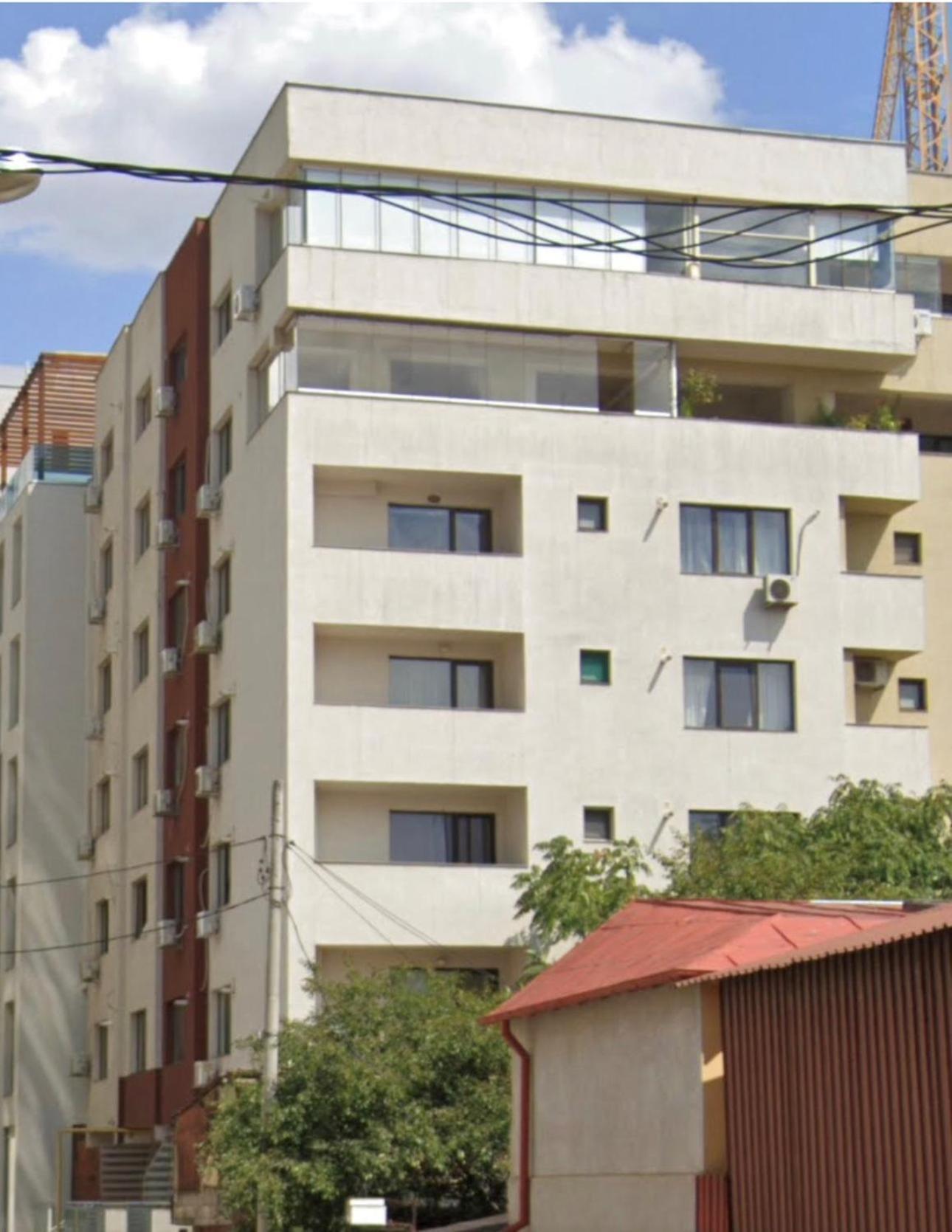 Cozy Apartment With Self Check-In Near Promenada Mall And Verdi Park Bucharest Exterior photo
